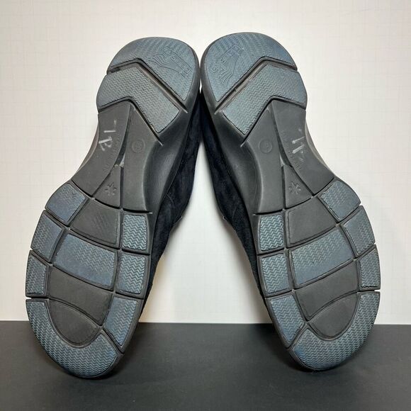 Womens DANSKO Elise Black Leather Low Top Sneakers / Size 10.5-11 / EU 41 - Picture 7 of 9